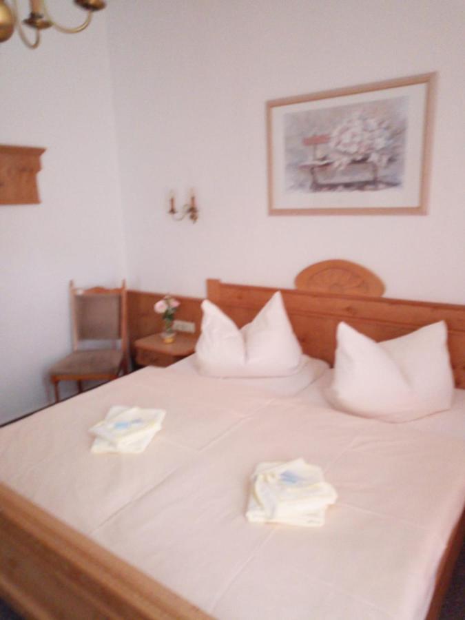 Hotel Cafe Zur Talsperre Chemnitz Habitación foto